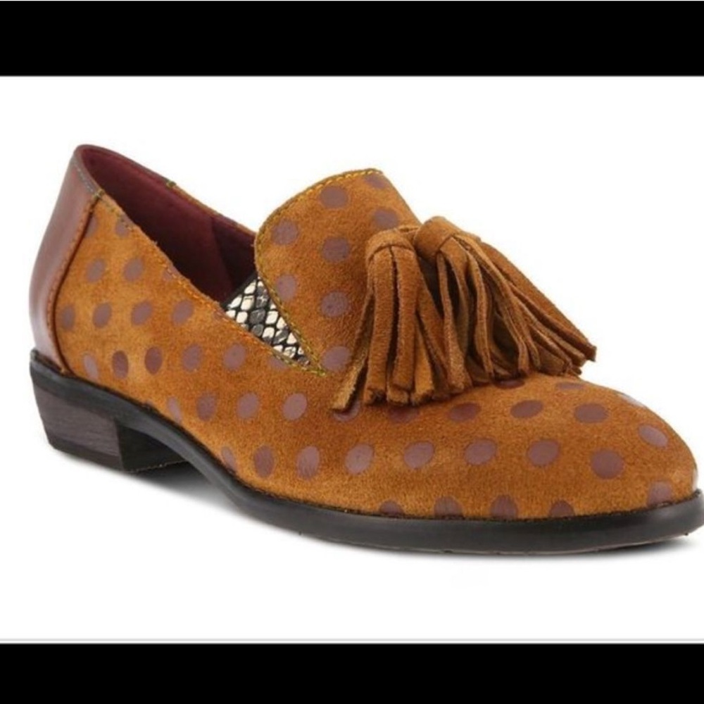 L’Artiste Loafers, 8.5, NWOT